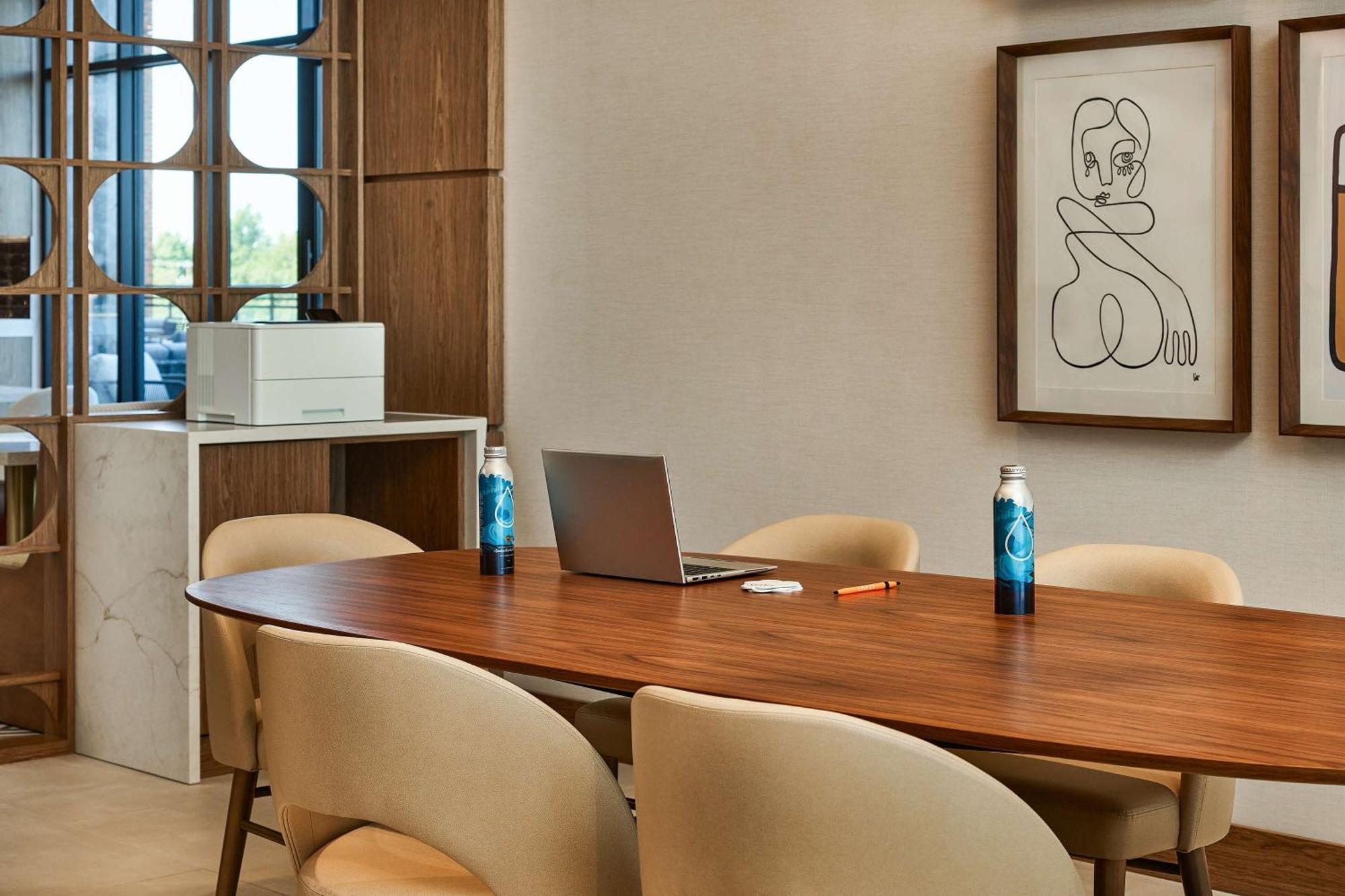Lively Hotel On Oak Oklahoma City, Tapestry By Hilton Extérieur photo
